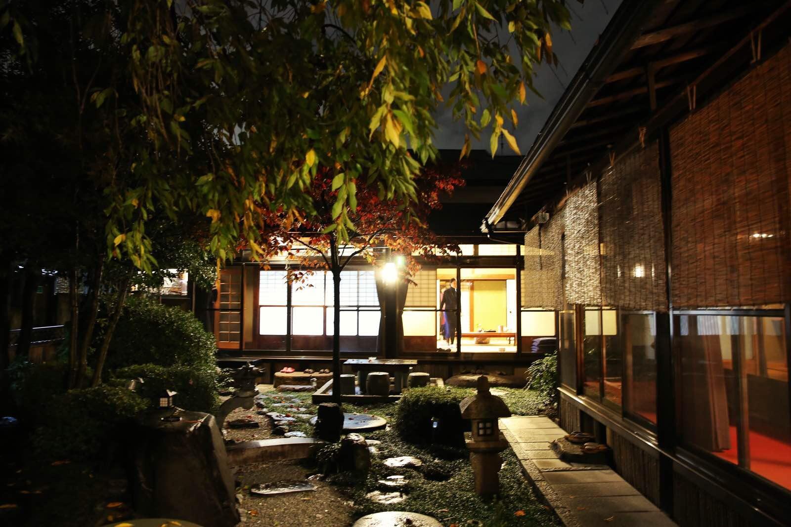 关西温泉六日游,大阪关西机场温泉