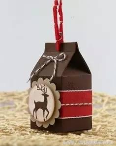 牛奶盒废物利用,特仑苏牛奶盒废物利用做手工吊饰