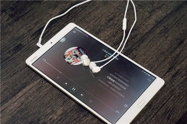 华为m3平板和m3青春版有什么区别,大家觉得华为平板m3怎么样