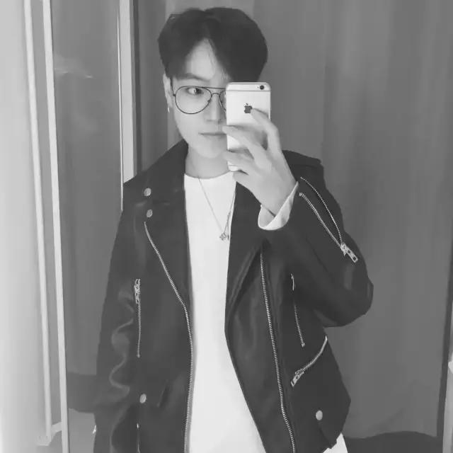 投稿丨今天穿什么001