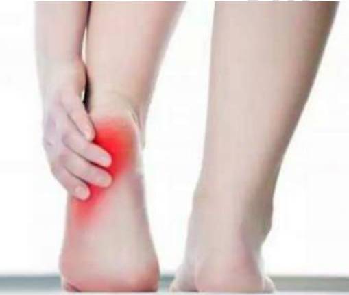 足底筋膜炎康复训练,脚筋膜炎运动康复训练