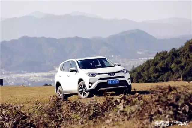 只是“取个中文名”？试丰田RAV4荣放