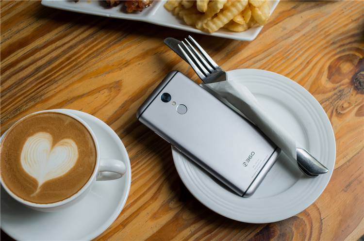 360n4s体验测评,360n4s骁龙版灰色