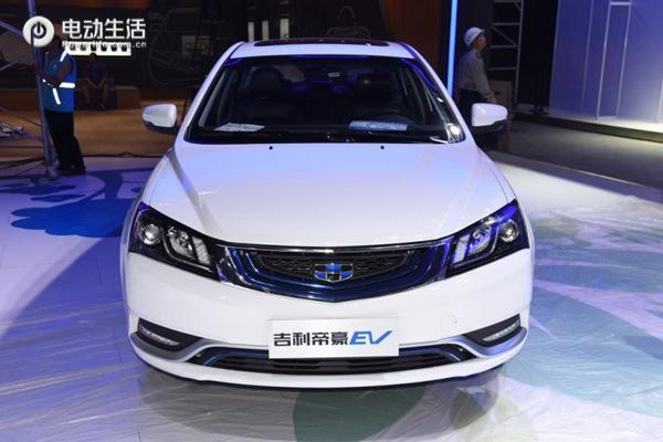 帝豪第四代旗舰版和思域,渴望拥有的小汽车