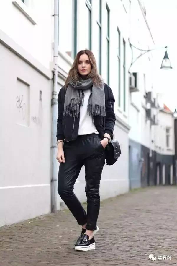 lv围巾哪款最好搭,最好看的围巾排名