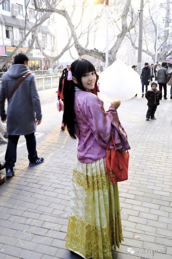 折叠汉服教程,能穿的汉服怎么折