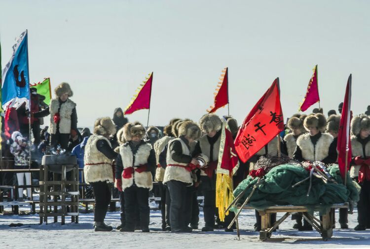 查干湖冬捕纪录片全集,查干湖冬捕地点在哪里
