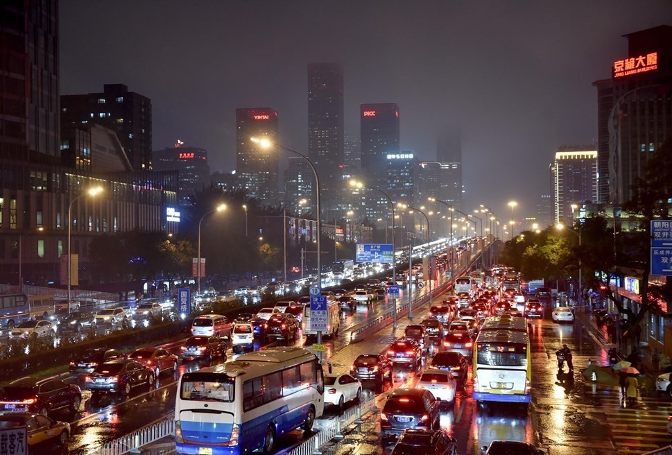 年轻人涌进北上广深是什么原因,部分年轻人重回北上广深