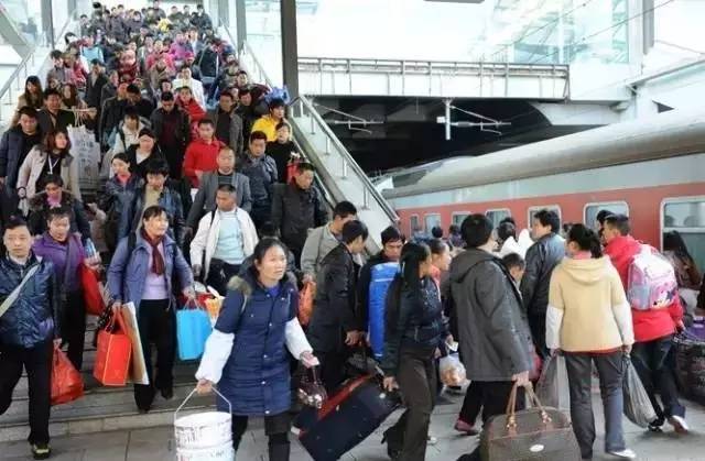 乘车前火车票丢失如何补办,火车票出站丢了会泄露吗