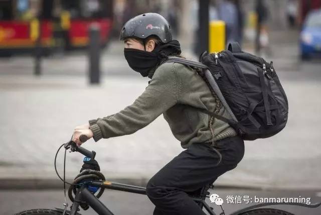 雾霾运动,雾霾超过多少不适合运动