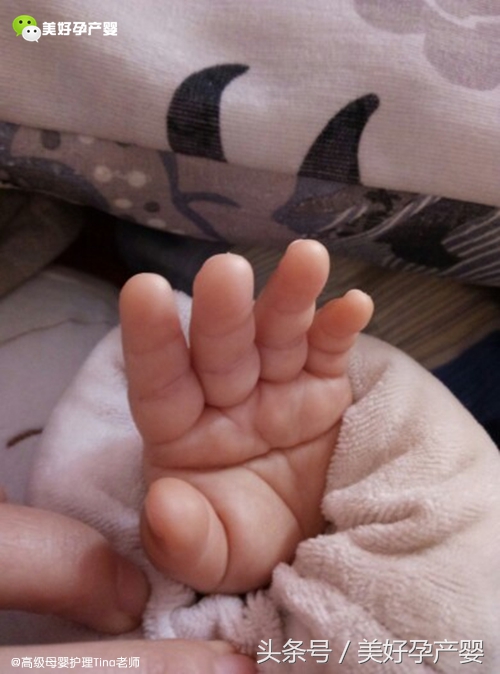 出生右手断掌会影响智力吗,男人右手断掌影响智力发育吗