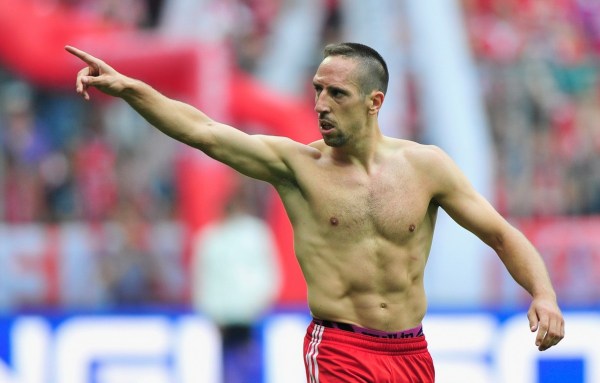 戚务生执教到底怎么样,戚务生年轻时踢球