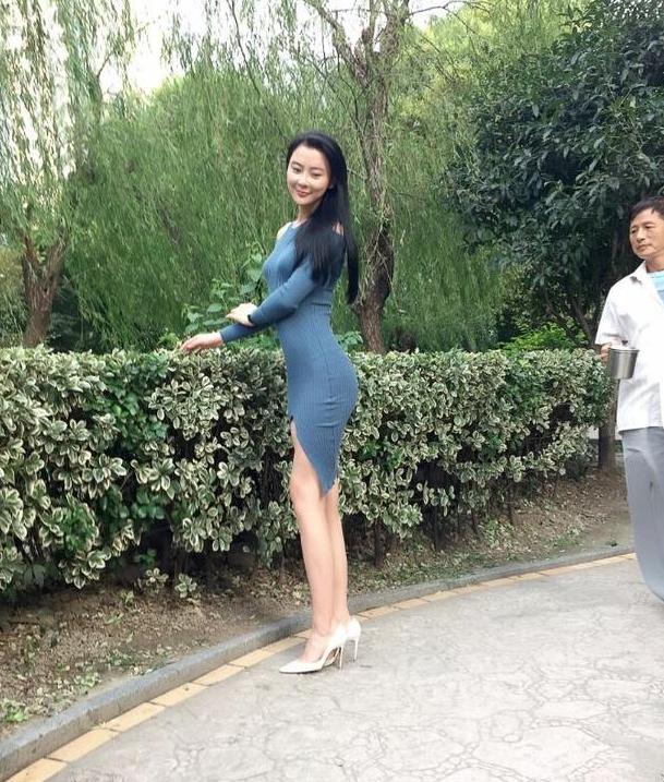 聚会玩的真心话大冒险提问,同学聚会一起玩真心话大冒险