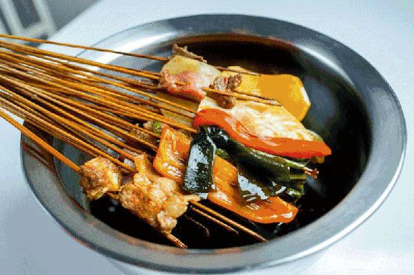 串串入侵南京地产圈，长签短签相忘江湖