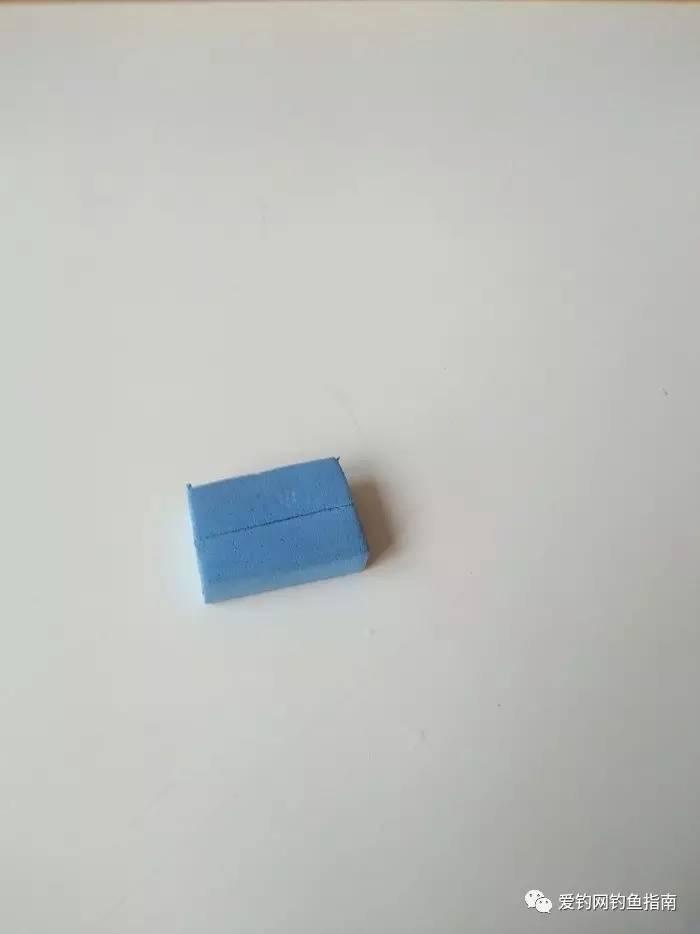 怎么利用蝴蝶夹绑鱼钩视频,用橡皮绑鱼钩教学视频