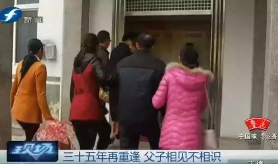 老人昏倒路边民警及时救助,老人冻死在街头无人救助后续