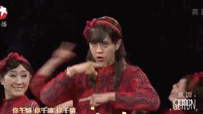 朱碧石跨年晚会,洛天依vs周深