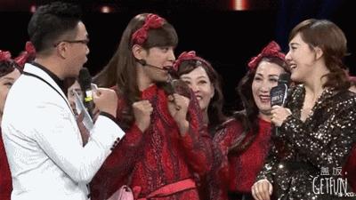 朱碧石跨年晚会,洛天依vs周深