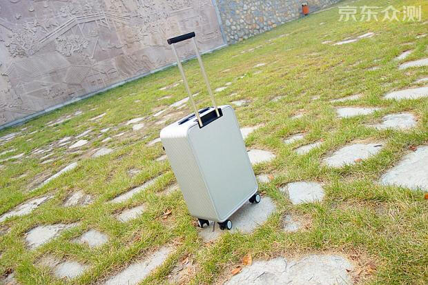 实用性高的旅行箱有哪些,十大实用旅行箱