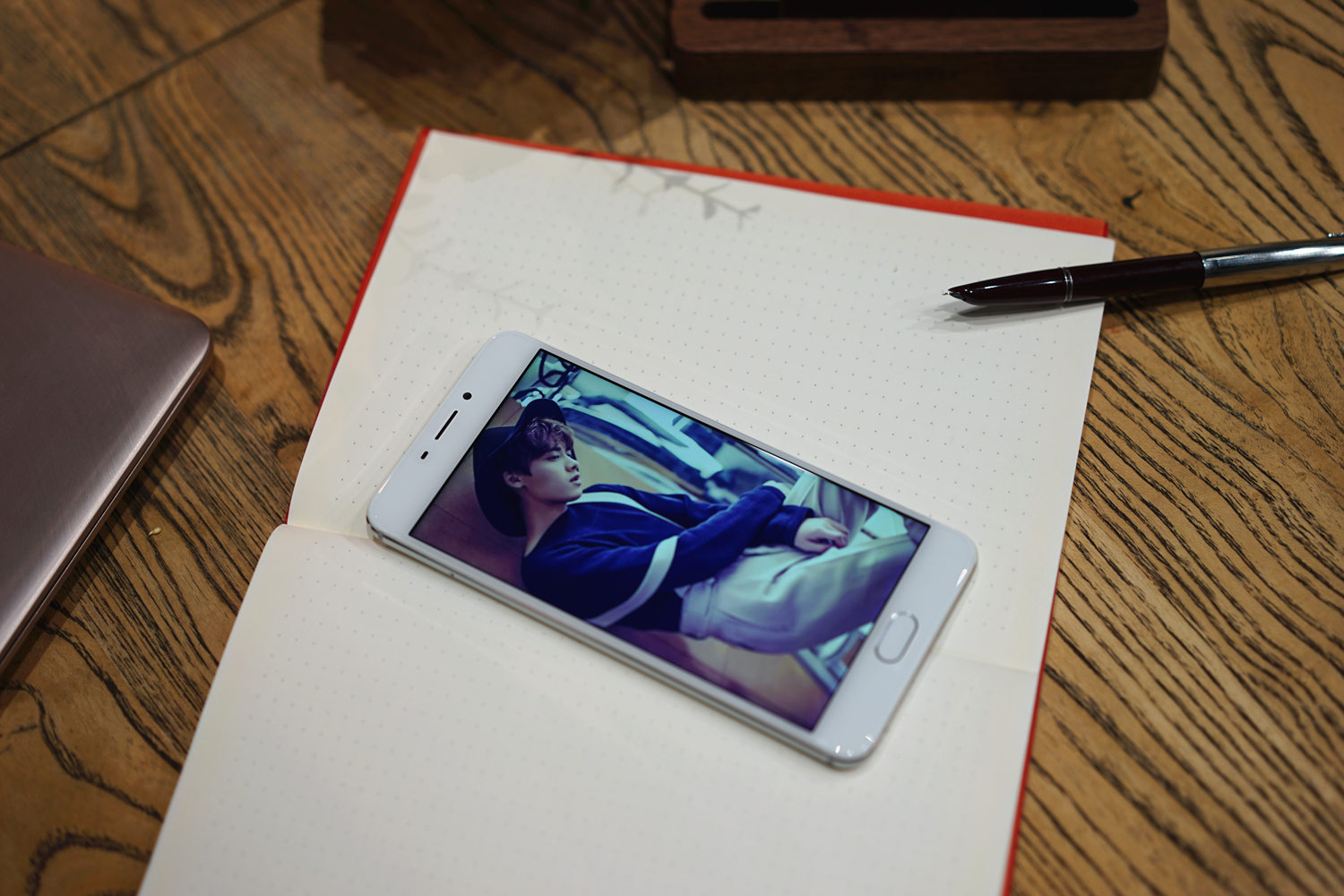 是炒冷饭还是延续经典？魅蓝Note5体验