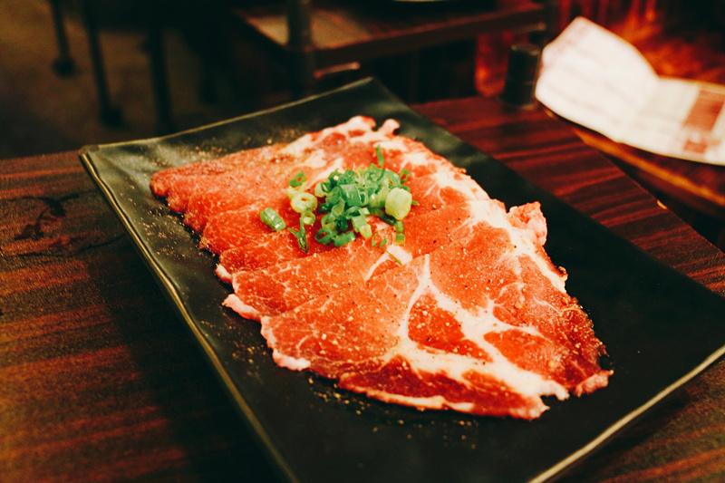 寒冬来袭温暖,冬日的温暖来自店里爆满