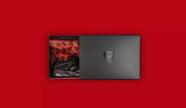 目前最值得入手的联名球鞋,史上最疯狂的球鞋