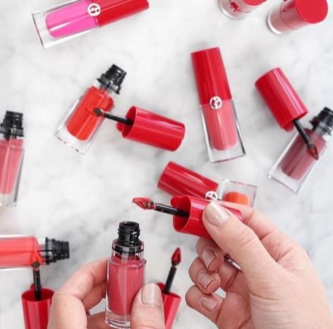 阿玛尼为什么没有小胖丁染唇液,阿玛尼小胖丁唇液试色