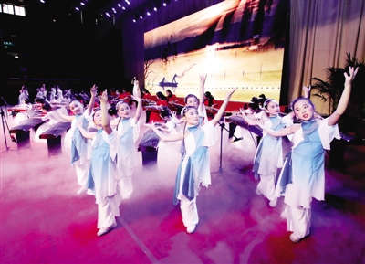 激情飞扬体育舞蹈学校汇演,激情飞扬艺术培训学校年会