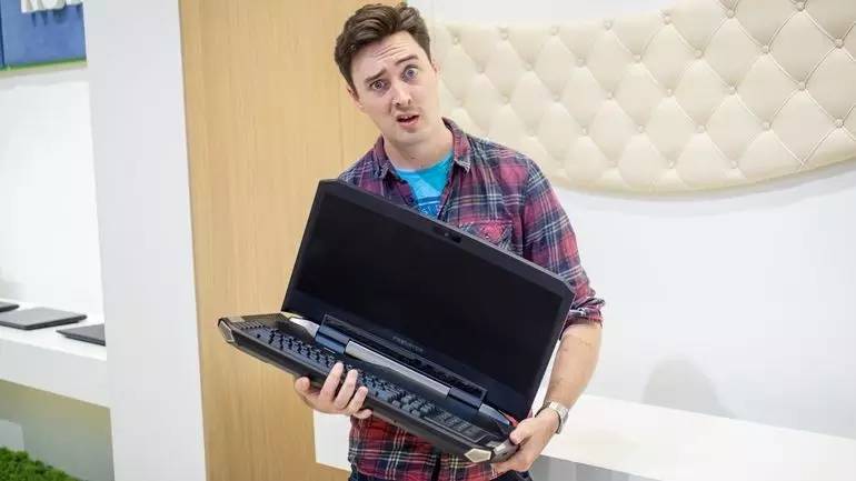 1月6日——9000美金的笔记本,到底能干啥子?