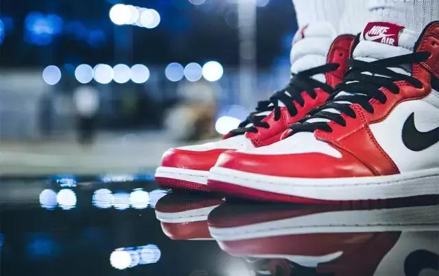 undefeated联名aj4复刻,近日aj4复刻