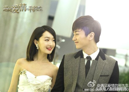 积压三年的《利先生》还在用真假女儿的梗！周冬雨陈晓也救不了它