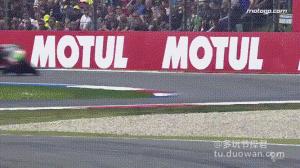 异地女友寄的一箱礼物,异地恋对象邮来的礼物