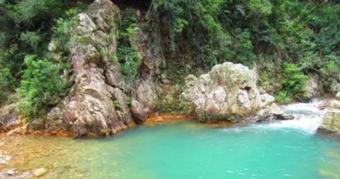 广东也能看到“九寨沟”这样的美景，还不止一个呢！