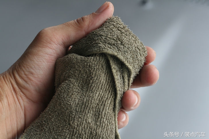如何给汽车抛光教程,如何给汽车抛光打蜡