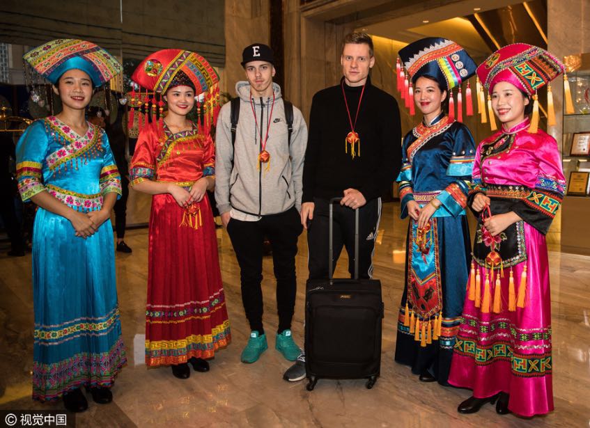 冰岛智利阿曼,冰岛国家队回国