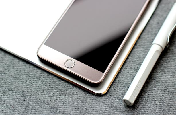 锤子m1l吃鸡画质,锤子m1评测王自如