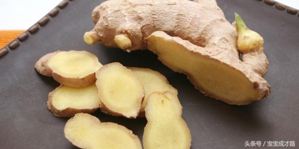 怀孕2个月孩子变成死胎了,怀孕六周变成死胎什么原因造成的