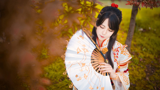 天涯明月刀游戏白发美图,天涯明月刀沧海烟霞时装