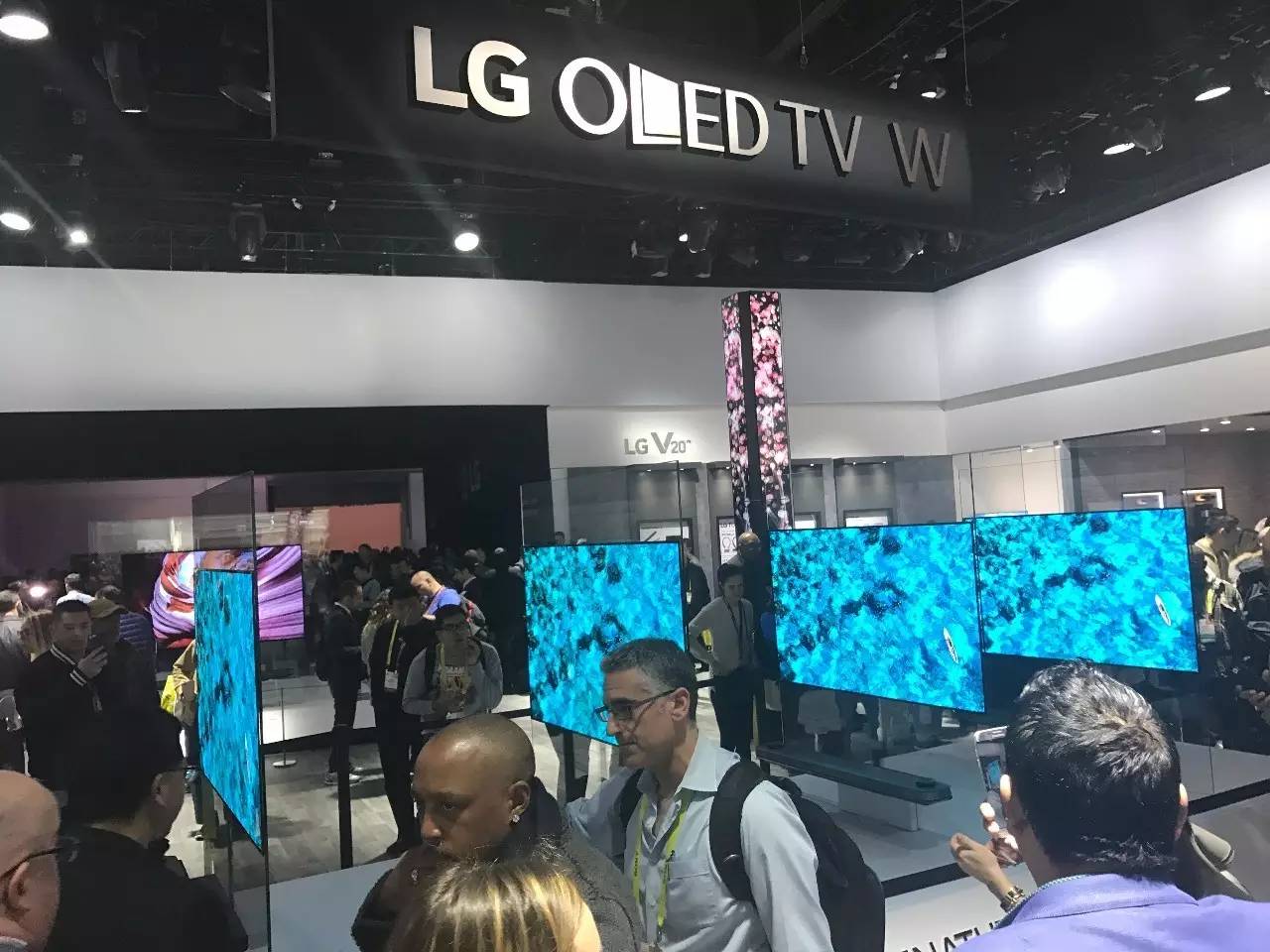 ces第二天多少分,ces2022回放