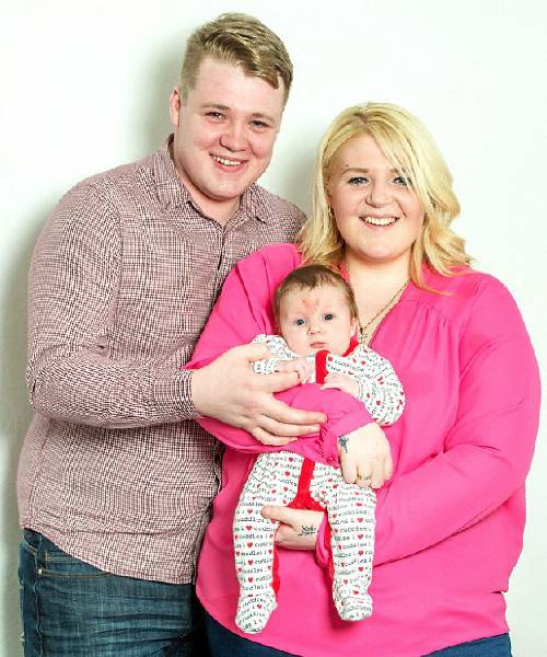 这个宝宝不简单，出生自带“丘比特”特效，buling！