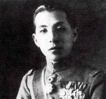 张学良说吴佩孚和张作霖关系,吴佩孚怒斥张学良为什么不抵抗