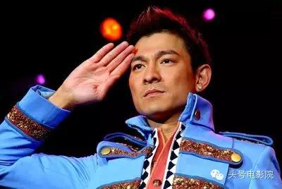 周星驰周润发刘德华三人一起出场,周星驰刘德华周润发pk