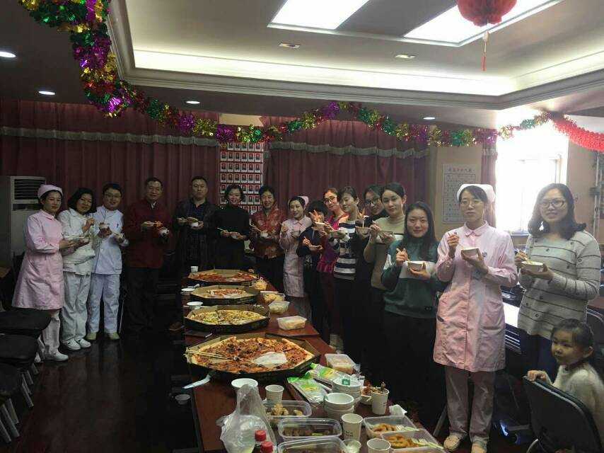 解放军306医院除夕之夜倒计时与正计时