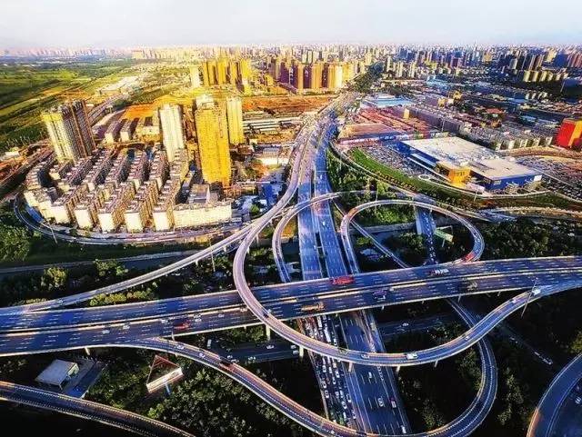 对话康军：“追赶高新超越曲江”——陕西首个“全托管型”开发区的掘进之路