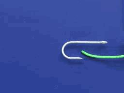 怎么把带鱼线的鱼钩绑在钓竿上,怎么把绑好的鱼钩绑在鱼线上