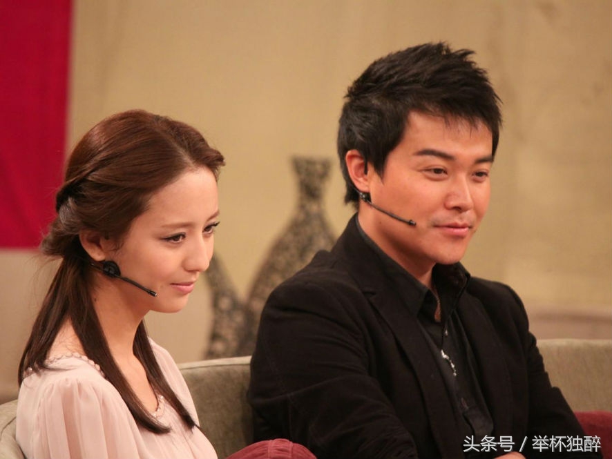 佟丽娅处境：锡伯族妇女无权离婚，丈夫可随意休妻 父亲希望忍让