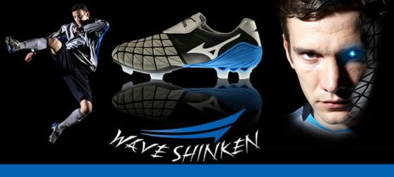 无回旋足球鞋4代,又便宜又好用的战靴