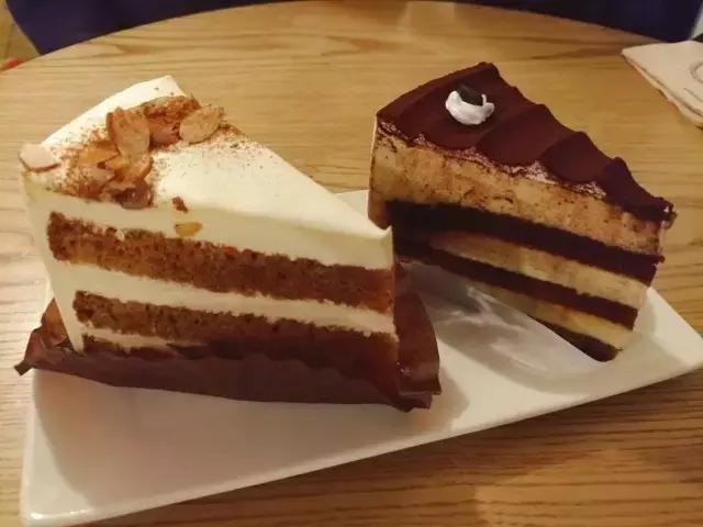 等有钱了，追到韩国欧巴们的店里来场美妙的偶遇！