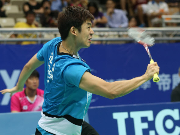 羽毛球中伤病处理,羽毛球单打常见问题