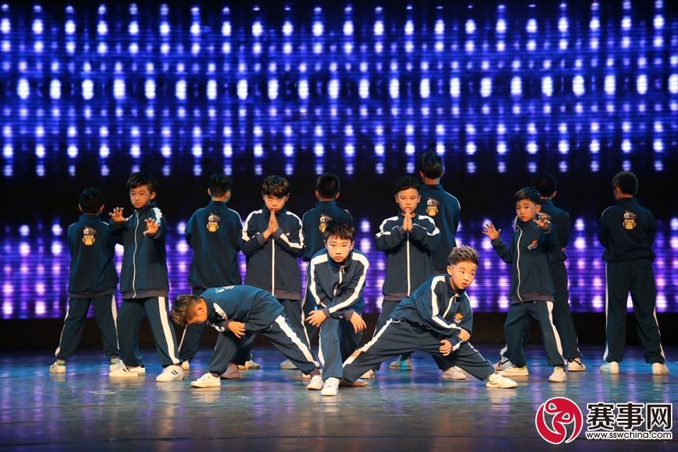 赛事网春晚录制圆满结束，正月初一至初三请锁定福建教育电视台